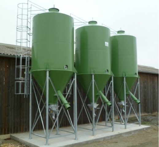 silos-cones-droite-acier-1