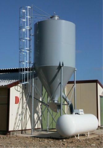 silos-cones-droite-acier-3