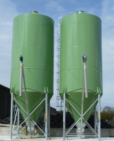 silos-tremies-pour-alimentation-désileuse-2