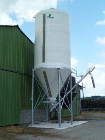 silos-tremies-pour-alimentation-désileuse-3