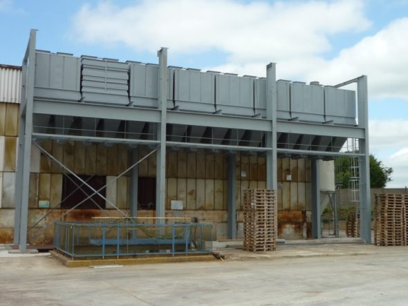 silos-sur-portique-2