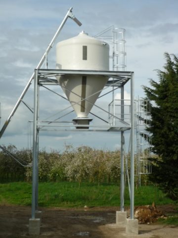 silos-sur-portique-8